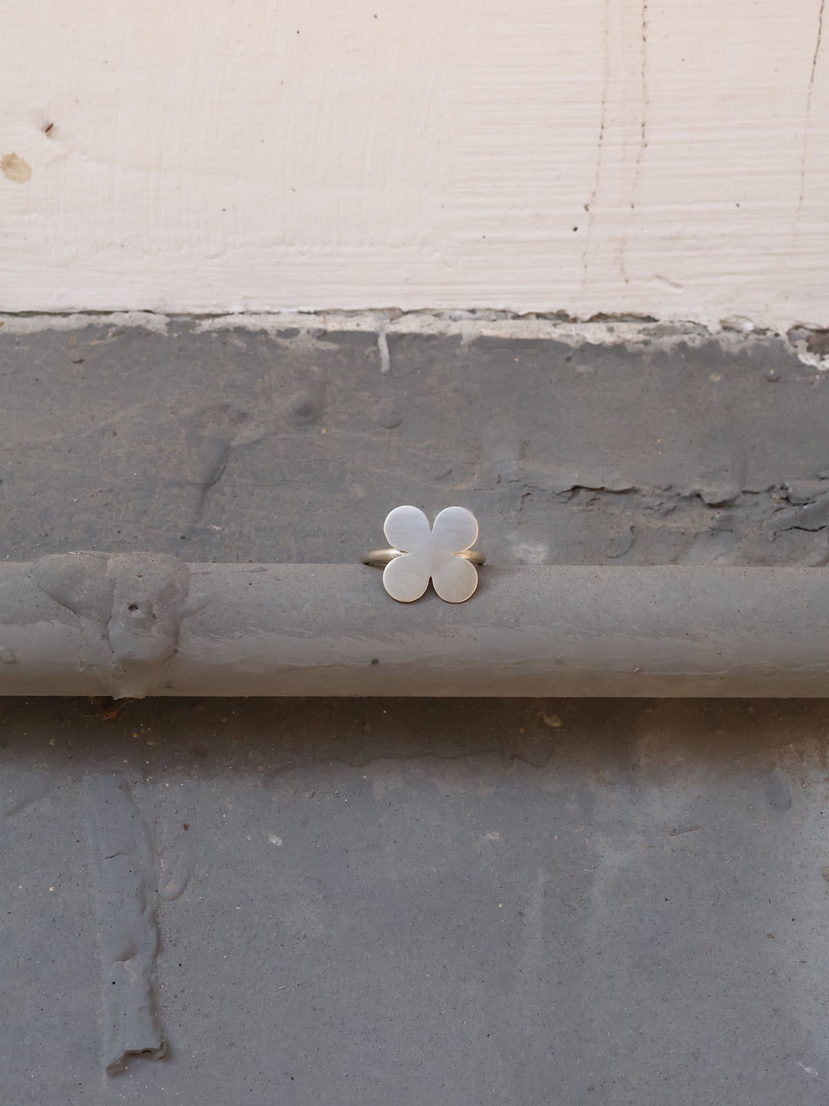 LITTLE FLOWER - ADJUSTABLE RING
