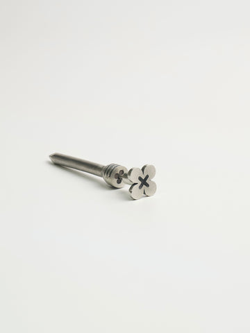 Flower Nail Stud