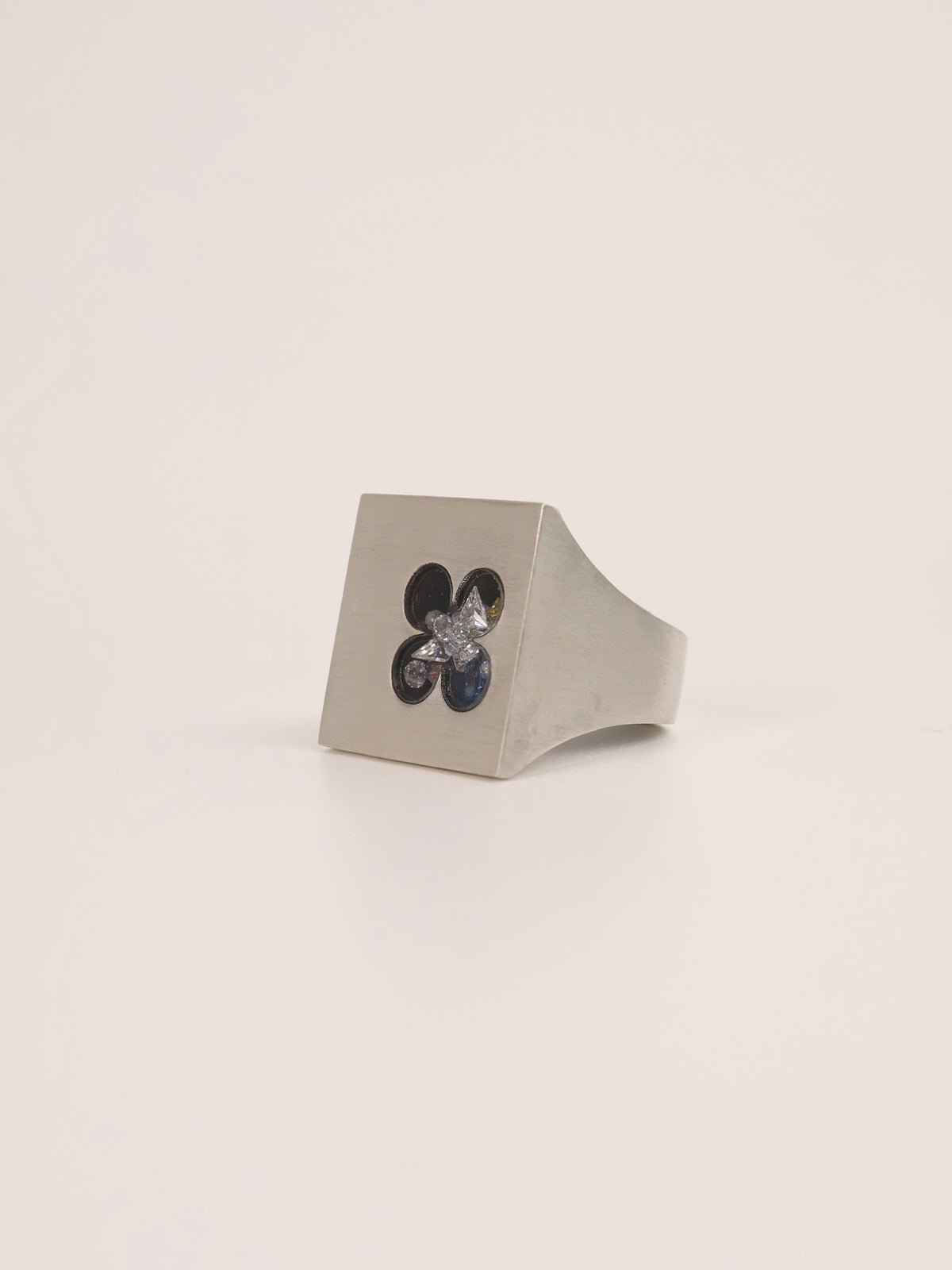 Sparkly Flower Glass Box Ring