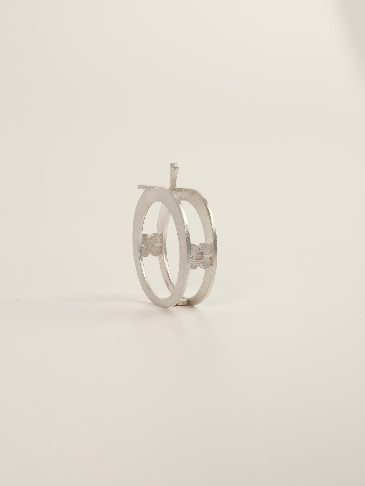 Apple Core Ring