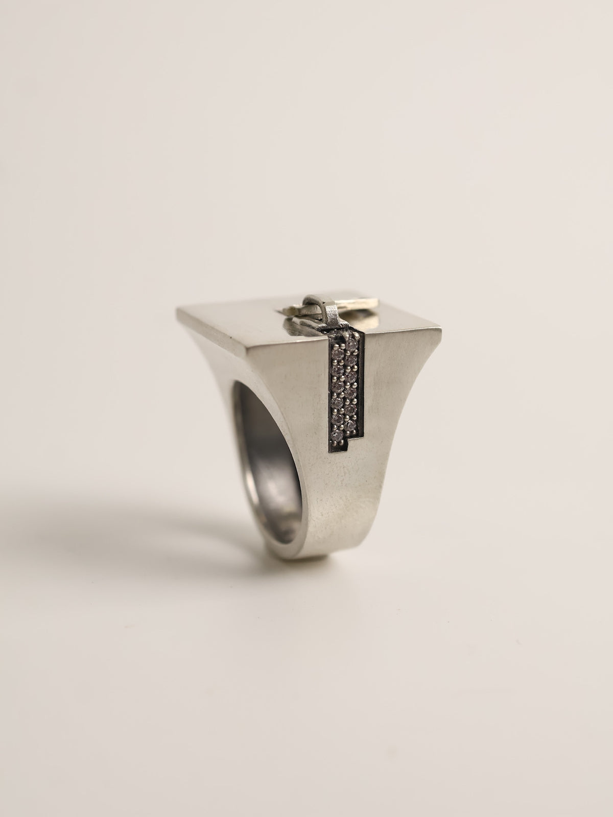 Zipper Ring