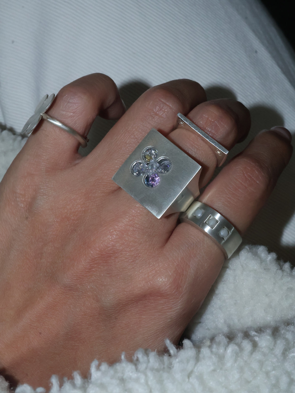 Pearl Box Ring