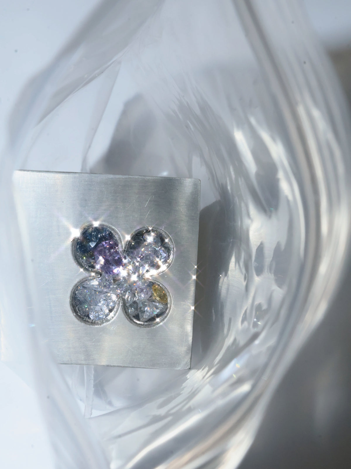 Sparkly Flower Glass Box Ring