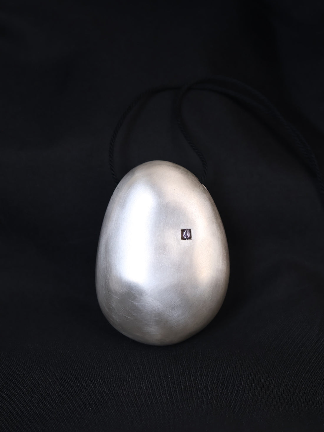 Soft Pebble Pendant Necklace