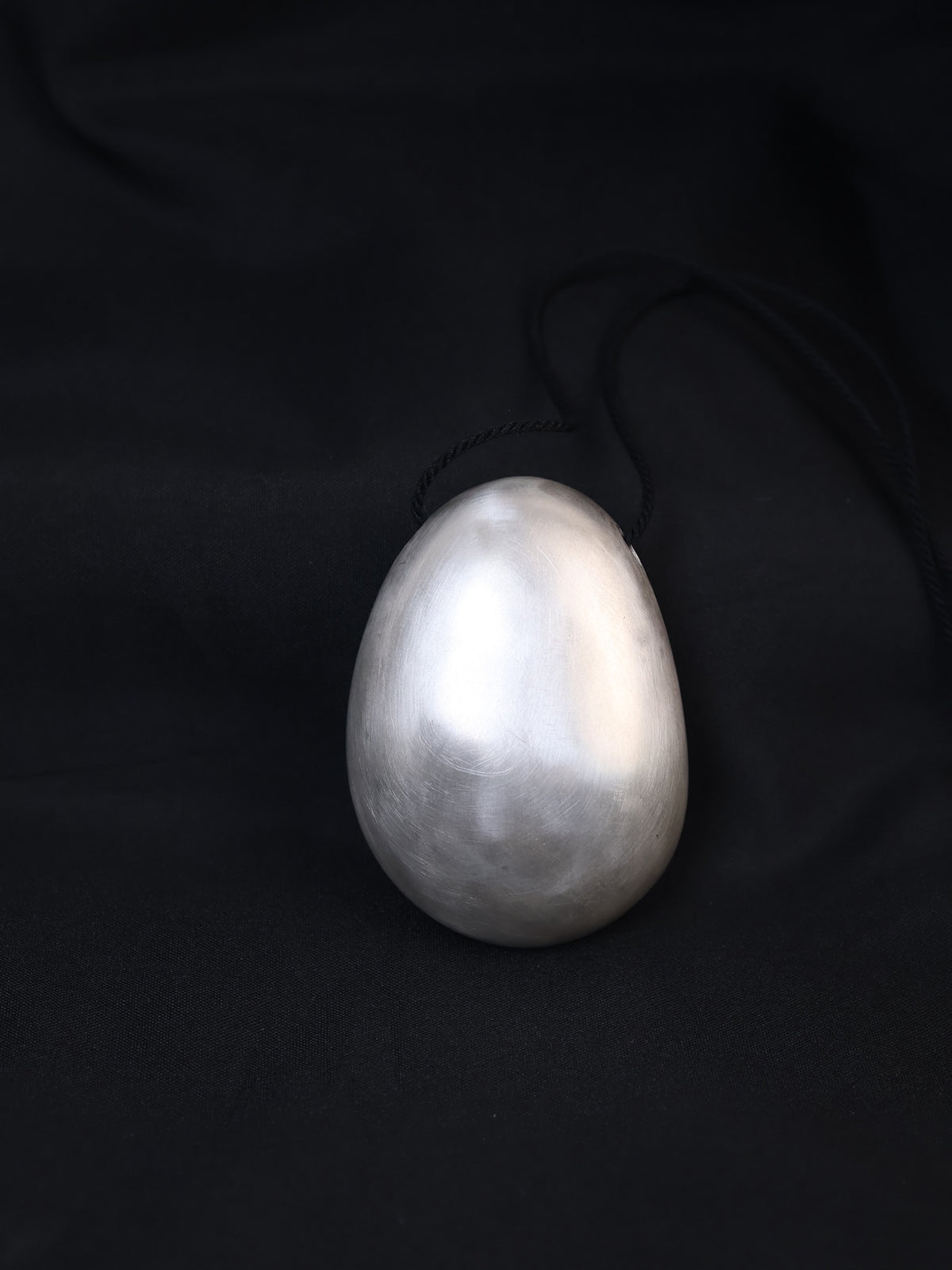 Soft Pebble Pendant Necklace