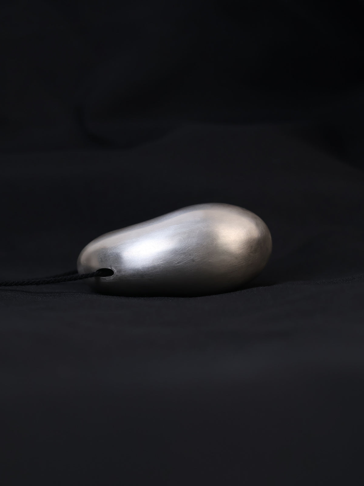 Soft Pebble Pendant Necklace