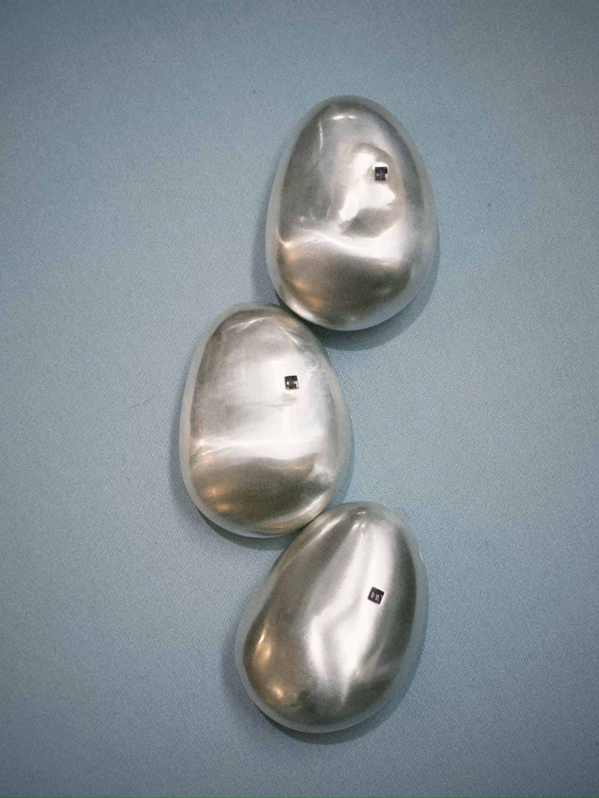 Soft Pebble Pendant Necklace