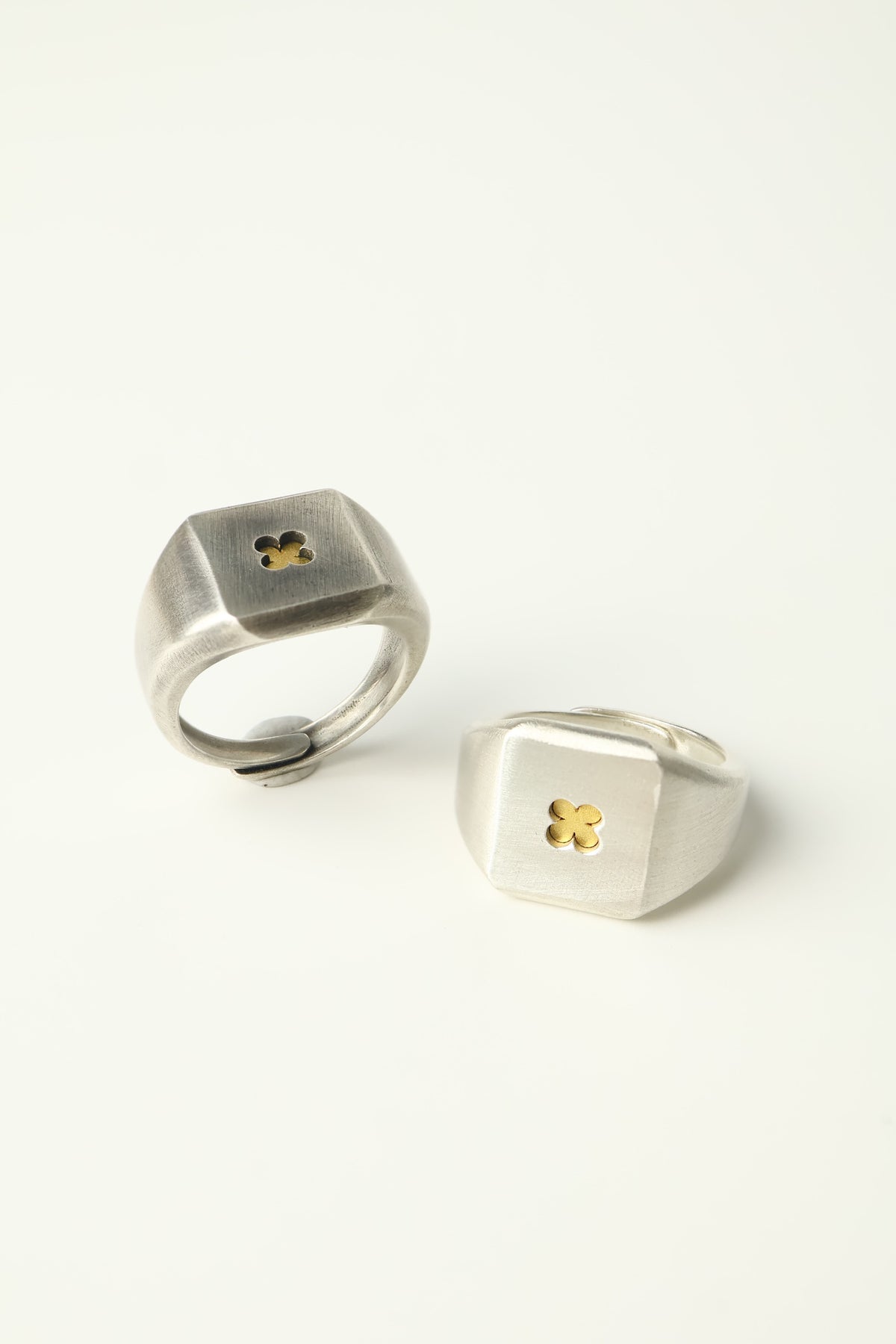 Flower Pinky Ring