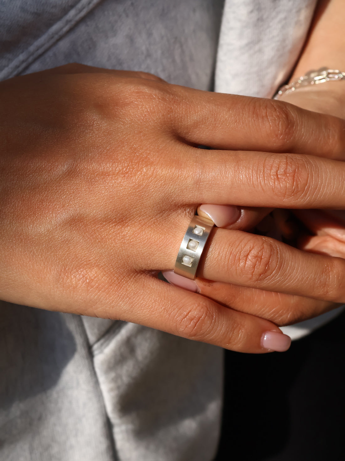 Pearl Box Ring